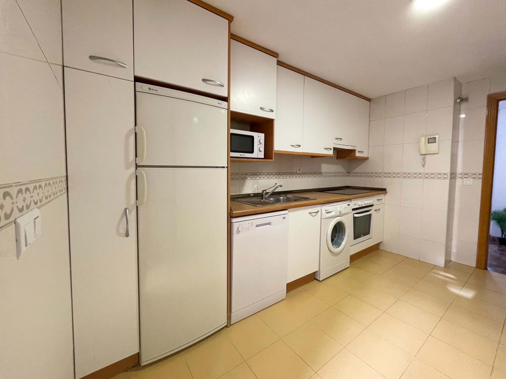 Apartamentos El Pilar Suites 3000 Σαραγόσα Εξωτερικό φωτογραφία