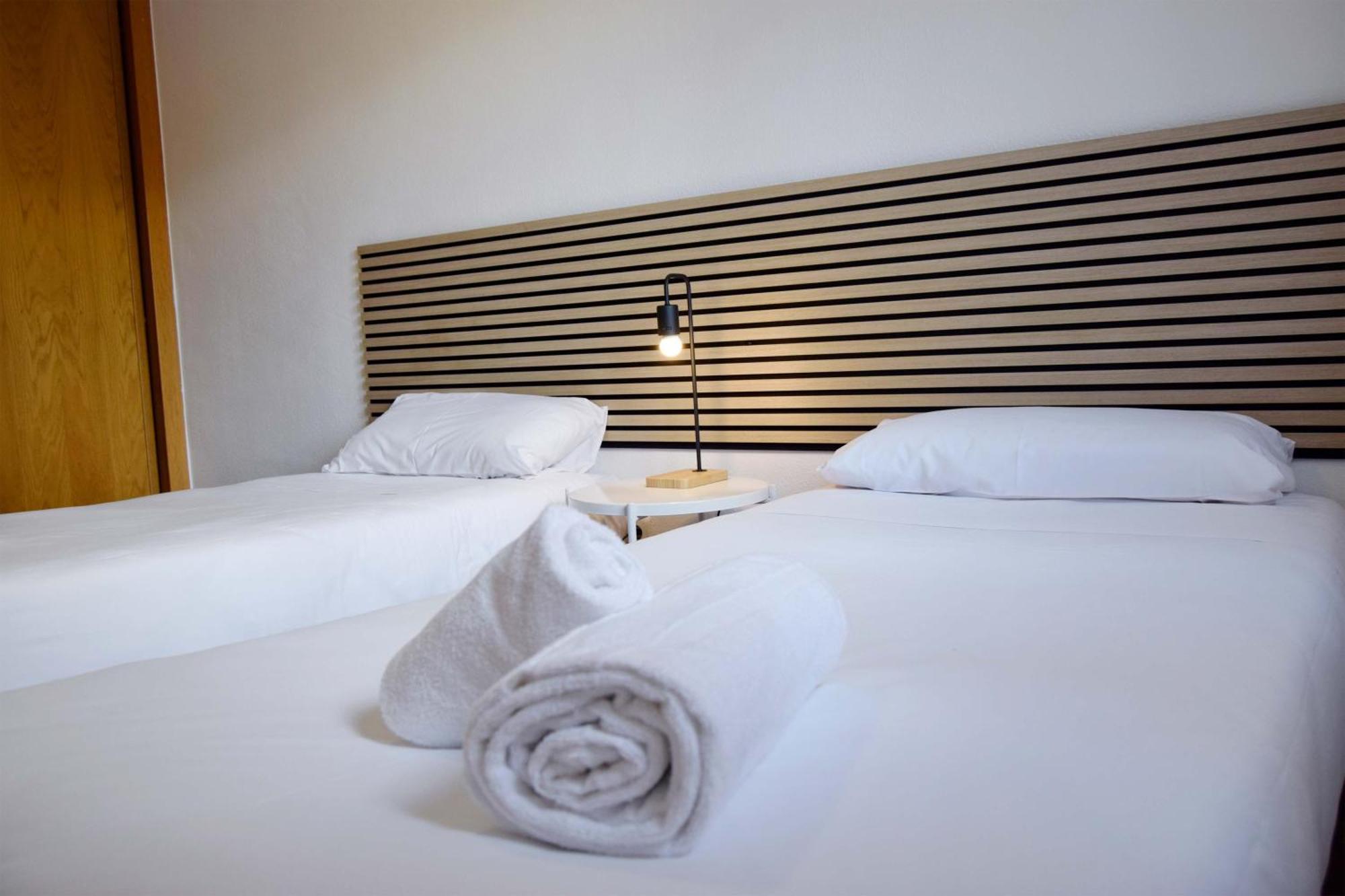 Apartamentos El Pilar Suites 3000 Σαραγόσα Εξωτερικό φωτογραφία