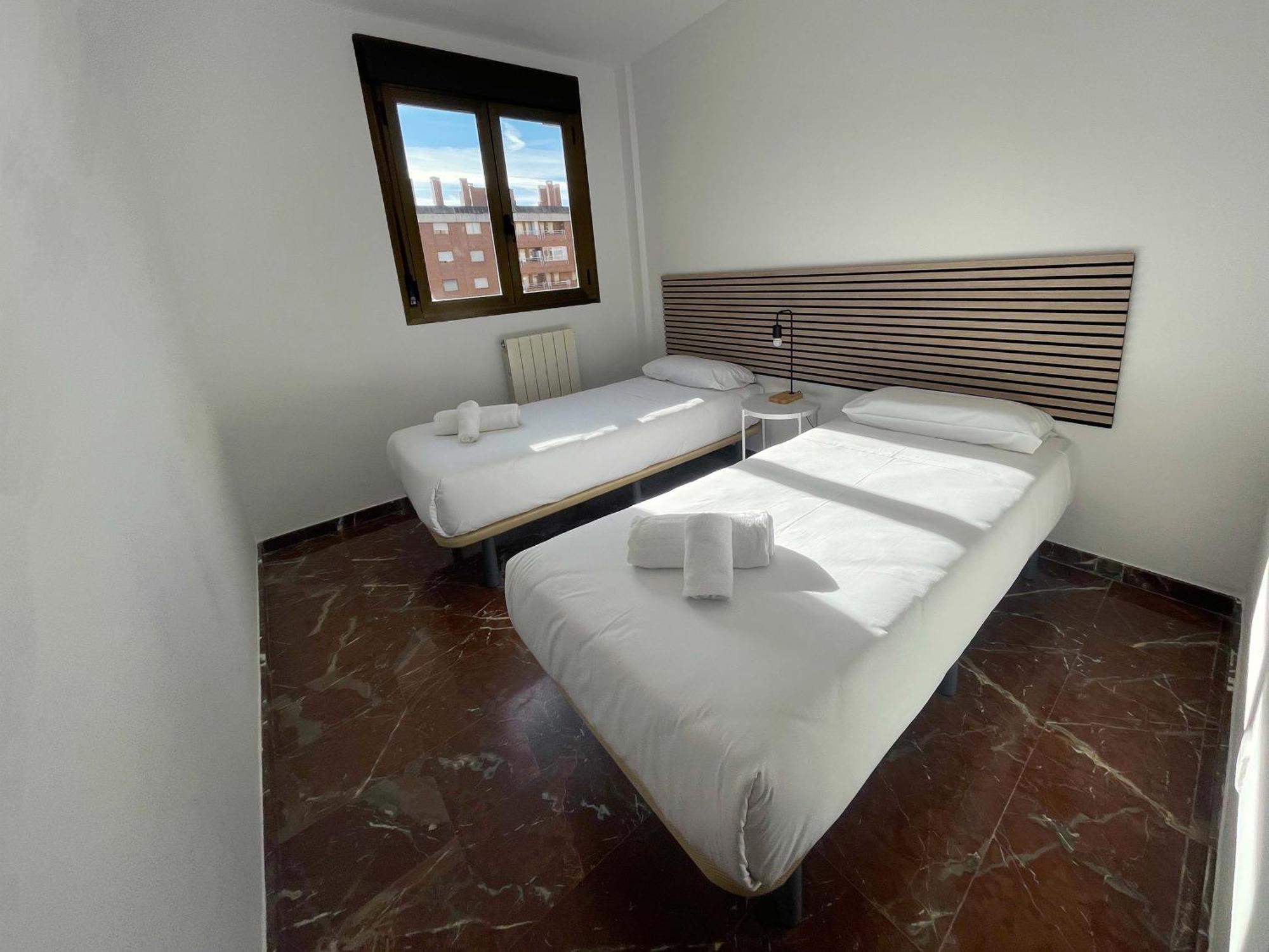Apartamentos El Pilar Suites 3000 Σαραγόσα Εξωτερικό φωτογραφία